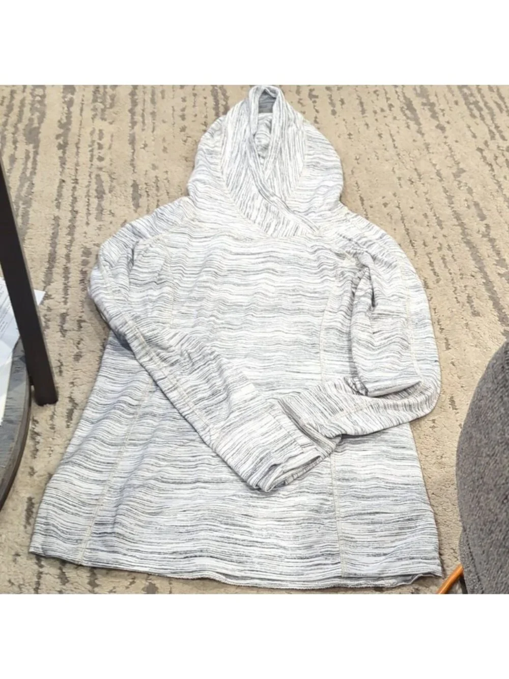Lululemon Think Fast Hoodie Space Dye Camo White Multi / Silver Spoon